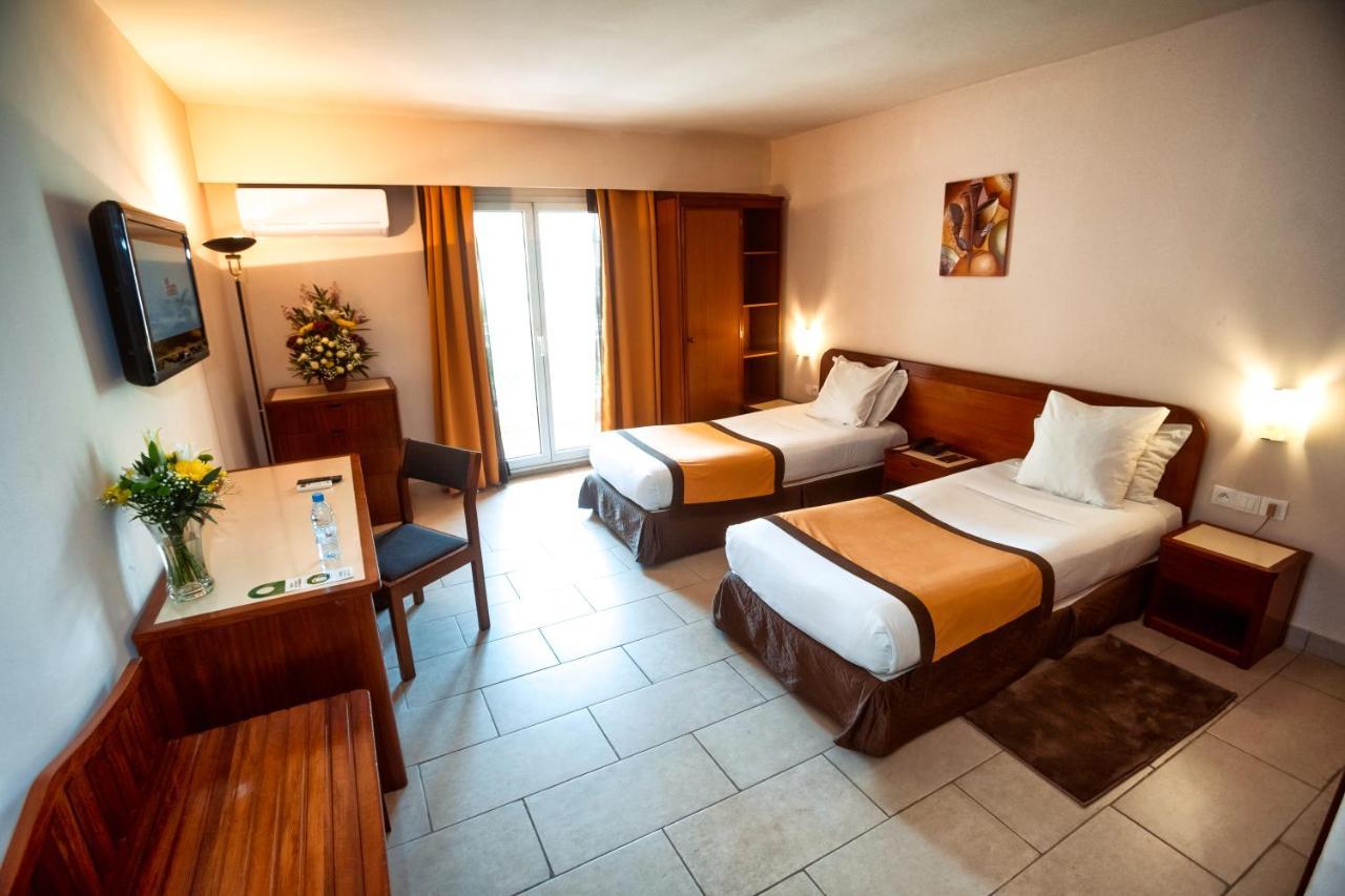 Cafe De Rome Hotel Dakar Kültér fotó