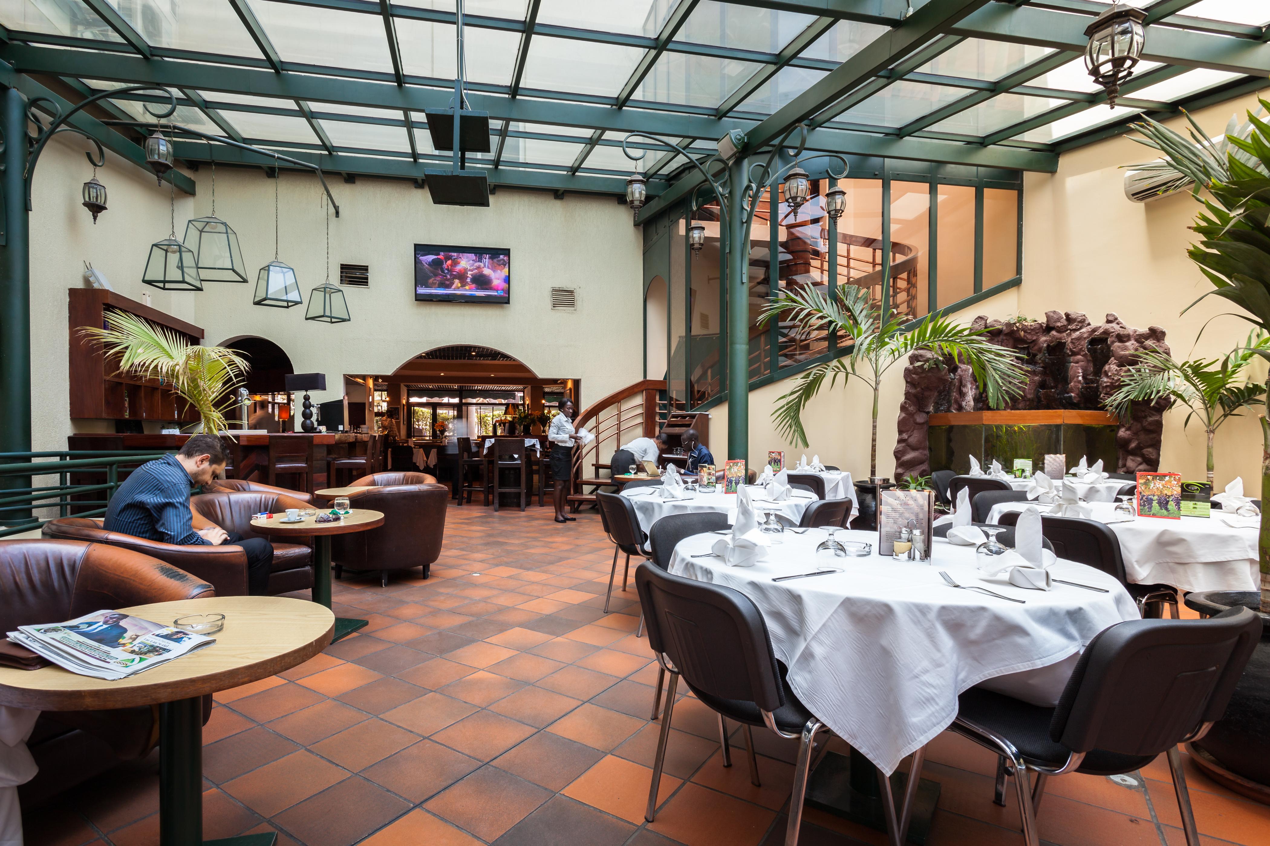 Cafe De Rome Hotel Dakar Kültér fotó