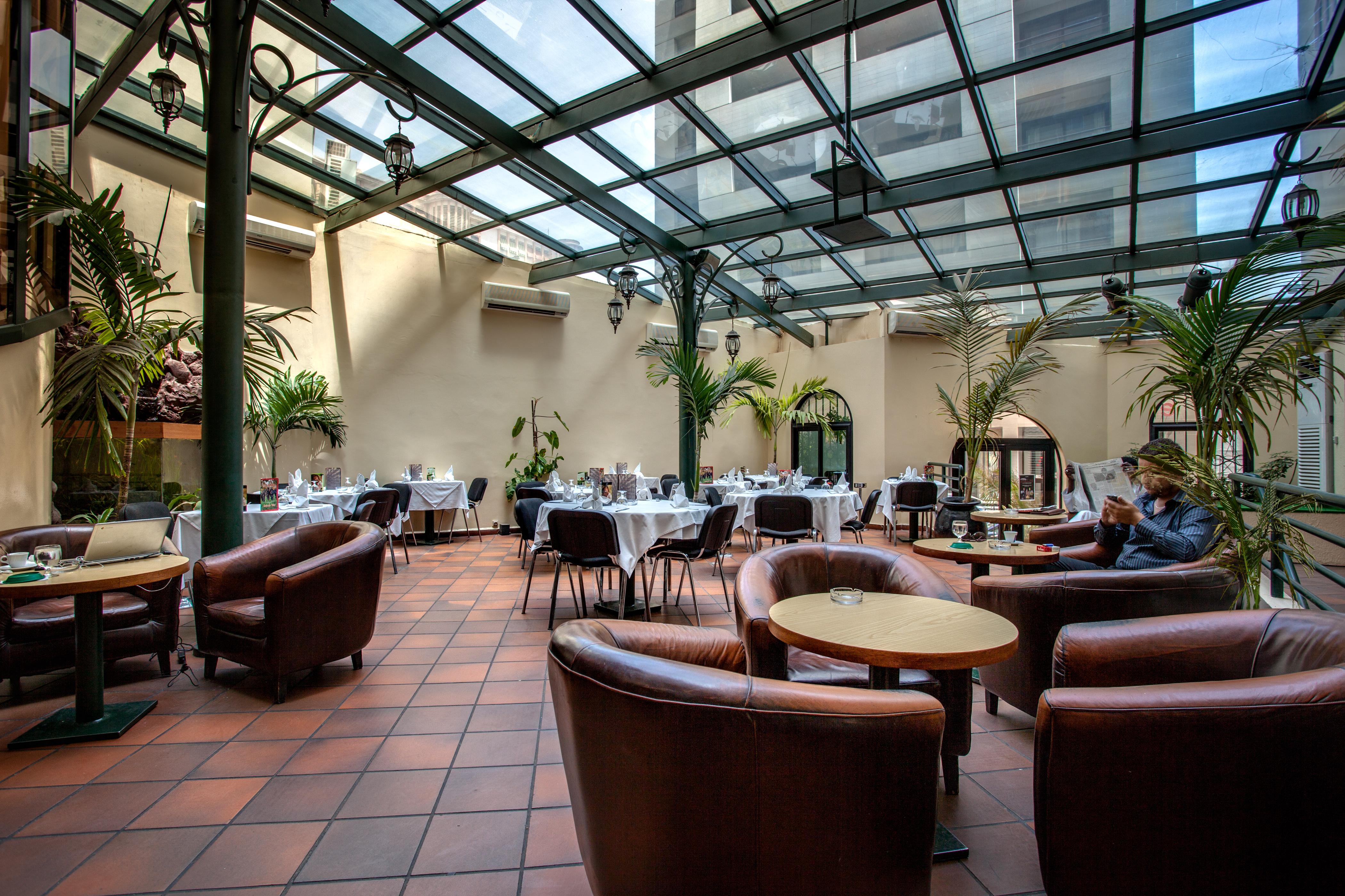 Cafe De Rome Hotel Dakar Kültér fotó