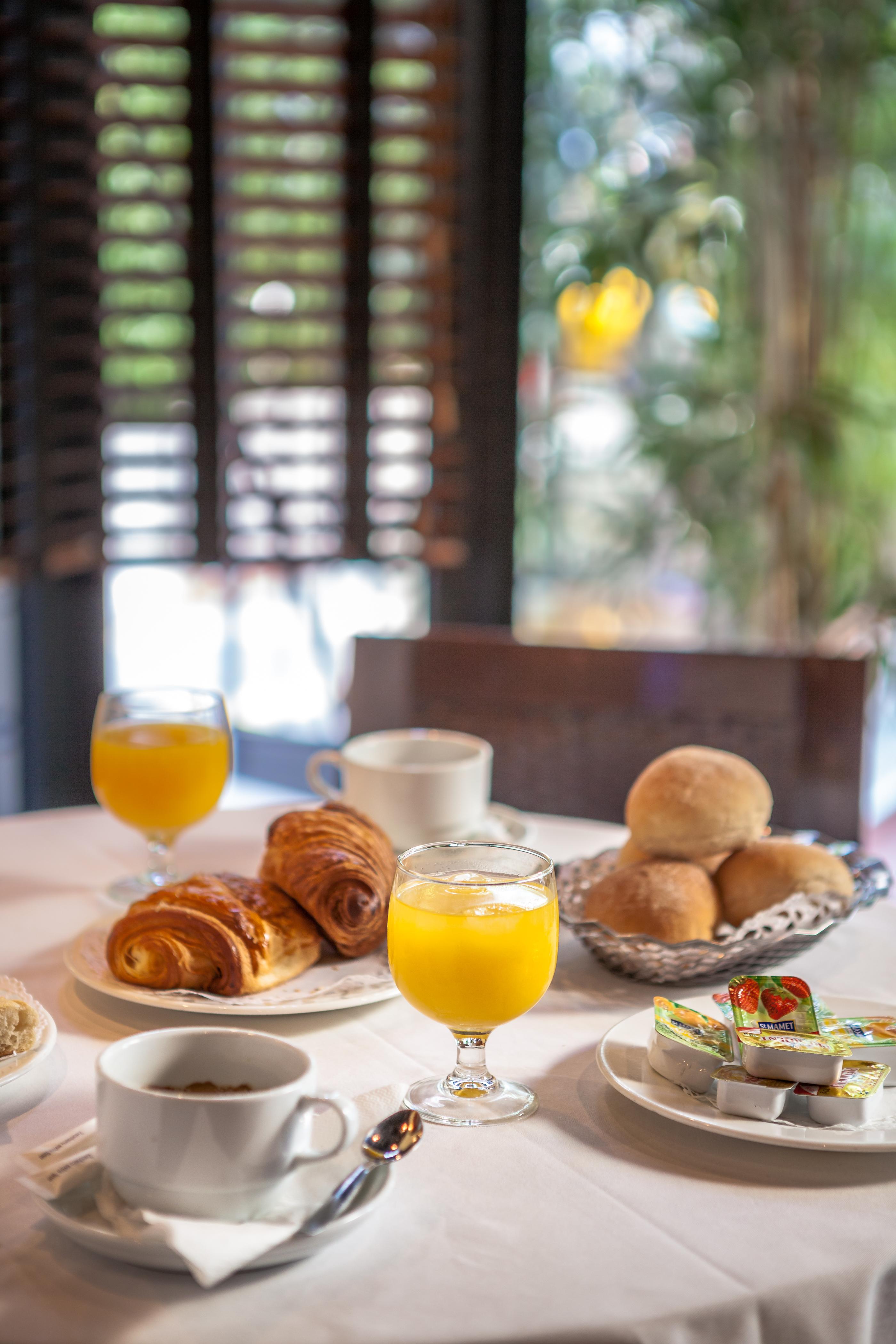 Cafe De Rome Hotel Dakar Kültér fotó