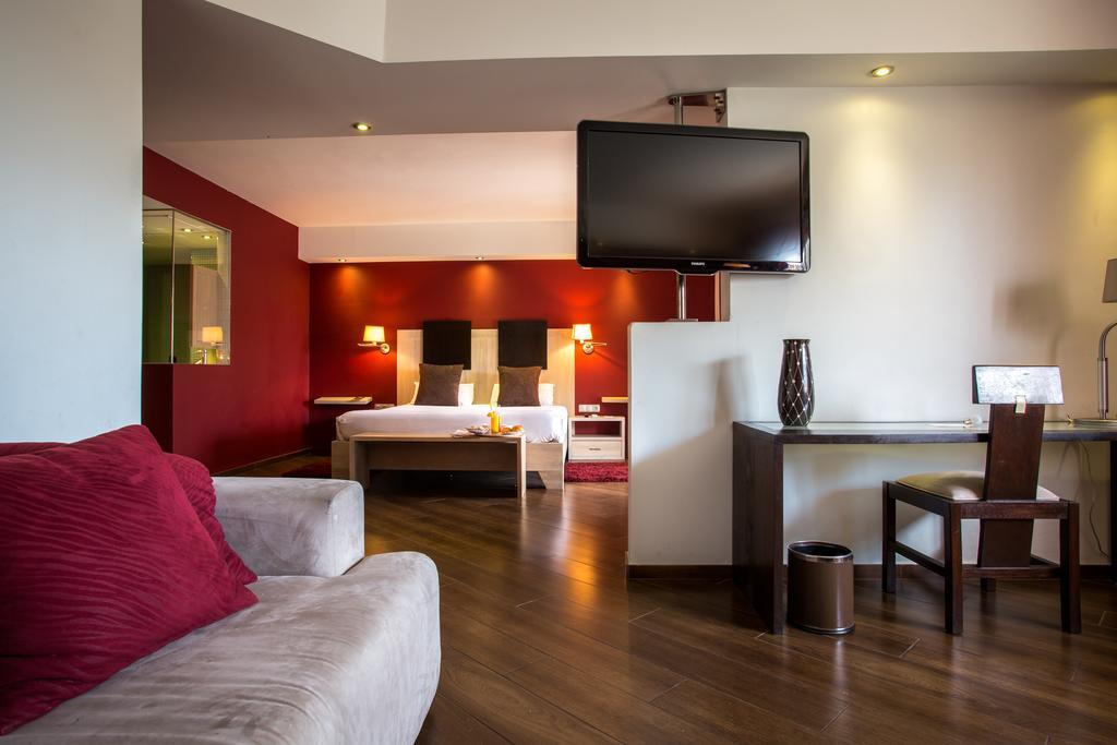 Cafe De Rome Hotel Dakar Kültér fotó